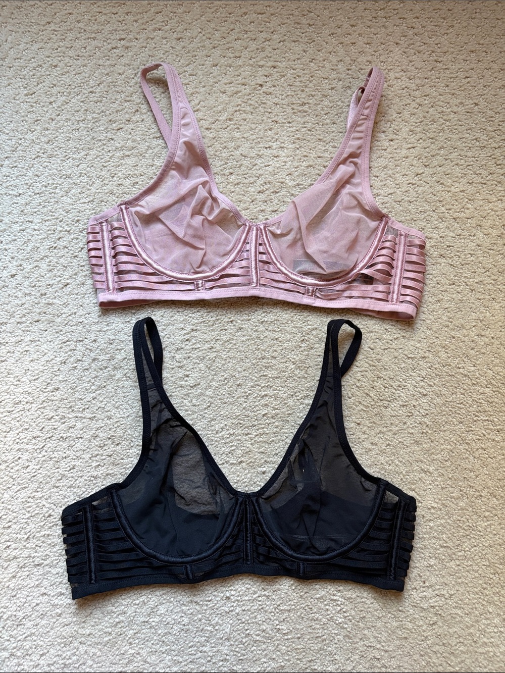 2 Victorias Secret Bras
